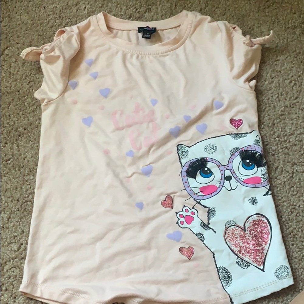 Cat girls shirt